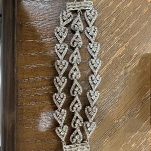 Elegant Silver Heart Bracelet